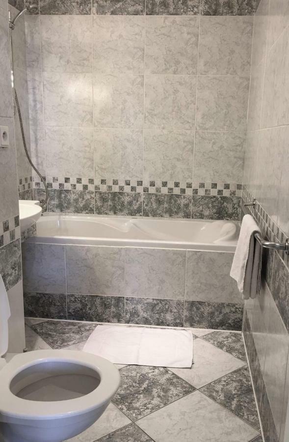Apartman Elizabeth Cheb Eksteriør bilde